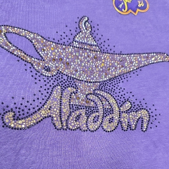 Disney Aladdin‎ Purple Short Sleeve Tee - Picture 2 of 5